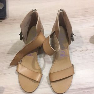 Blowfish Malibu 3in heels